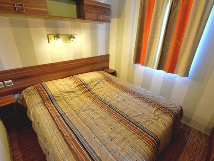 Mobil home pour 4 personnes, avec piscine et terrasse, animaux acceptés à Saint-Rome-de-Tarn - 3