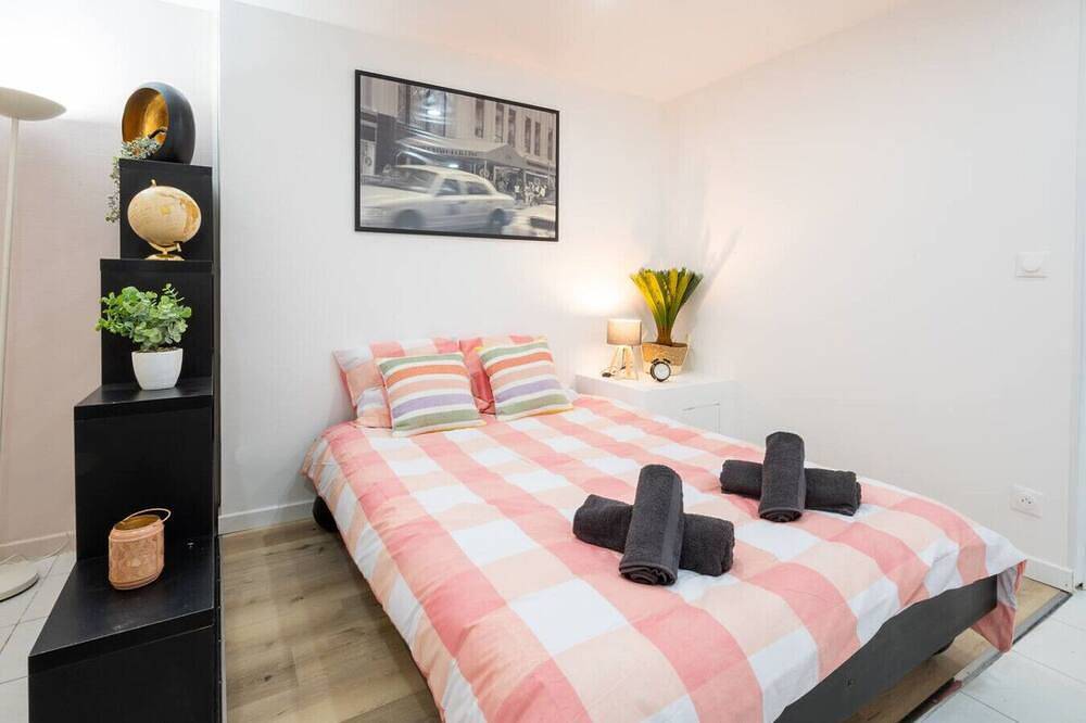 Apartamento entero, City pop sleeps 2 in Évreux, Región de Évreux