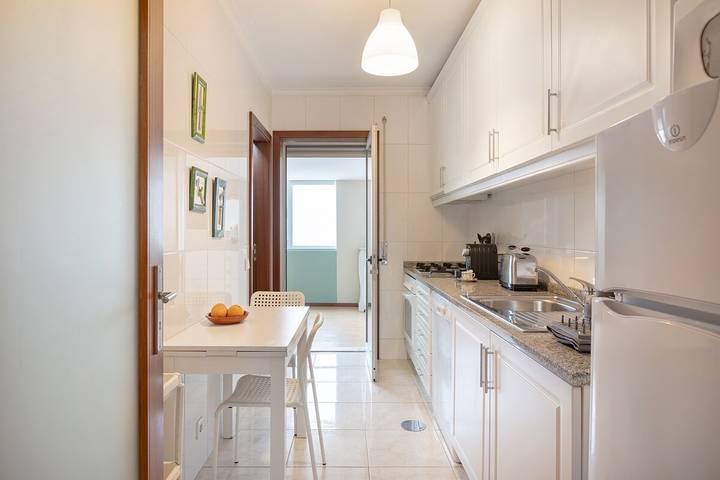Appartement entier, Espinho Retreat with Balcony in Espinho, District de Aveiro