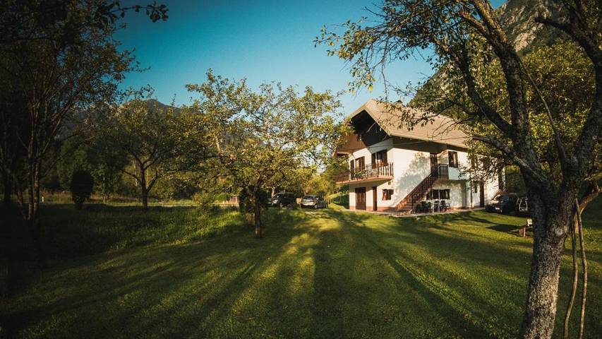 Ferienwohnung für 6 Personen, mit Balkon und Garten sowie Ausblick in Bovec - 3