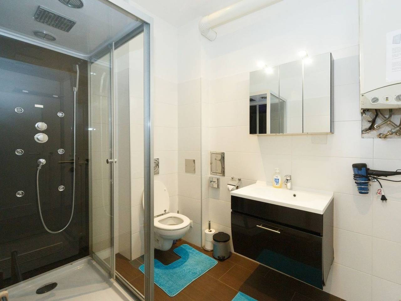 in Fünfhaus mit Garten, foto 9
