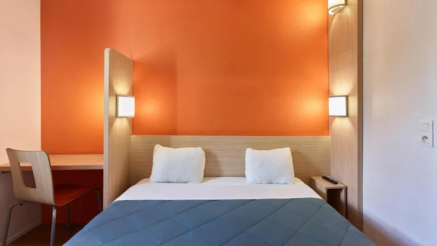 Hôtel pour 2 personnes, animaux acceptés - 1