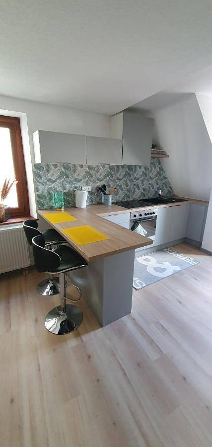 Appartement entier, One-Bedroom Apartment in Soultz-Haut-Rhin, Parc naturel régional des Ballons des Vosges