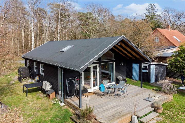 Ferienhaus für 4 Personen, mit Terrasse und Garten in Ulvshale