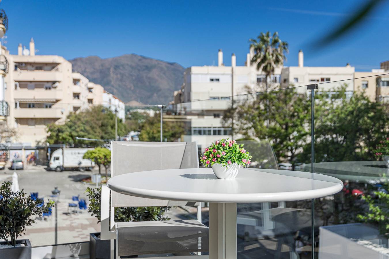 Appartamento intero, Appartamento vacanze per 6 persone con piscina in Playa de la Rada, Estepona