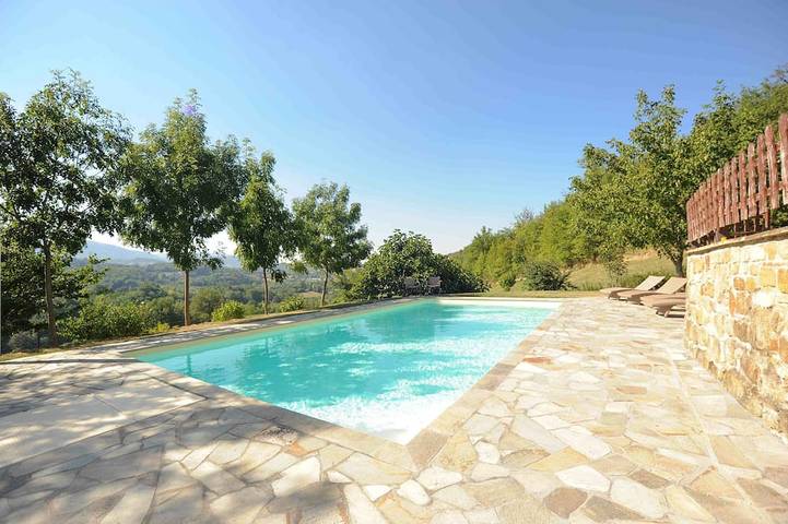 Villa for 13 people, with terrace and garden - 1