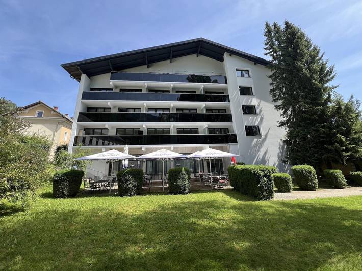 Hotel Schinagl - Doppelzimmer mit Balkon in Klaus an der Pyhrnbahn, Kirchdorf an der Krems (Bezirk)