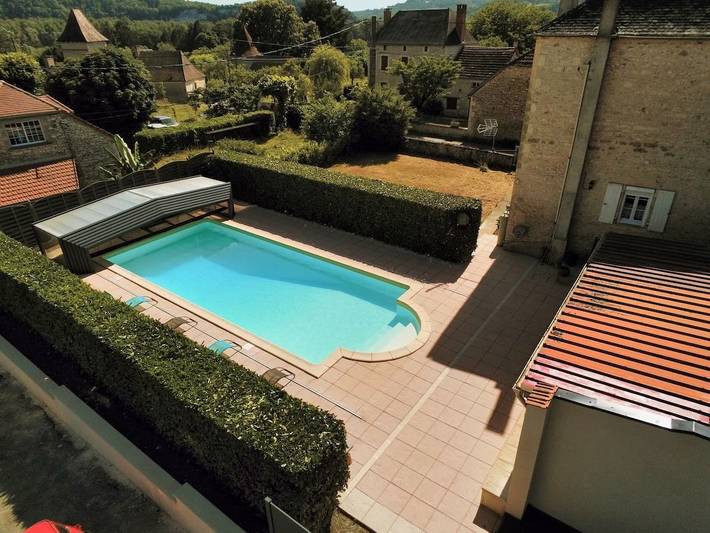 Gîte pour 8 personnes, avec jardin ainsi que piscine et terrasse - 1