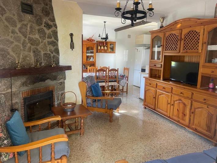 Casa rural para 6 personas, con vistas además de piscina y jardín, Se admiten mascotas en Comarca de Ávila - 2