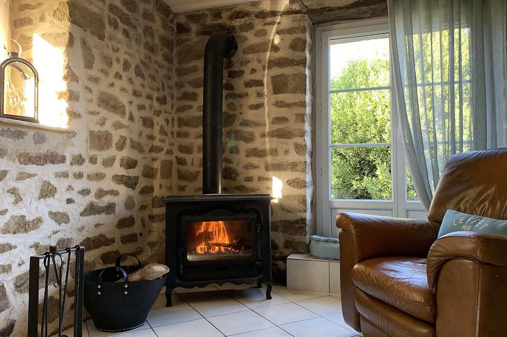 The little sea of Gâvres in Merlevenez, Côte des Mégalithes