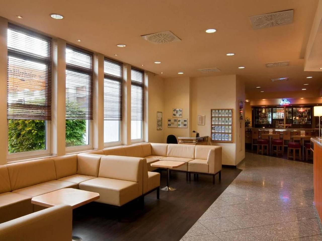 Apartamento entero, Habitación estándar Frankfurt para el domingo in Neu-Isenburg, Distrito de Offenbach