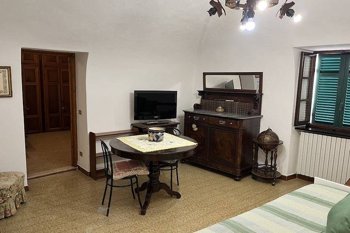 Location de vacances pour 6 personnes, avec terrasse, animaux acceptés à Villanova d'Albenga - 2