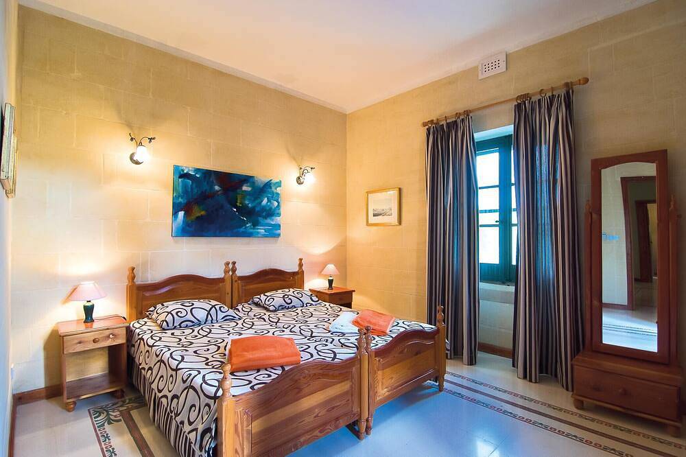 Djar ta Menzja 1 Holiday Home in Ta' Ċenċ, Sannat