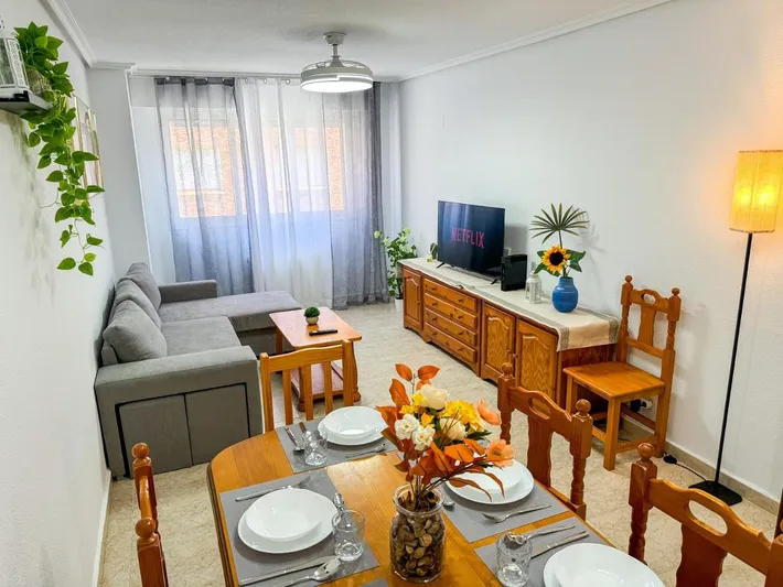 Apartamento de vacaciones para 5 personas, con jardín y piscina, Se admiten mascotas - 1