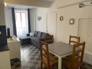 Gîte pour 4 personnes, avec terrasse et jardin à Alet-les-Bains