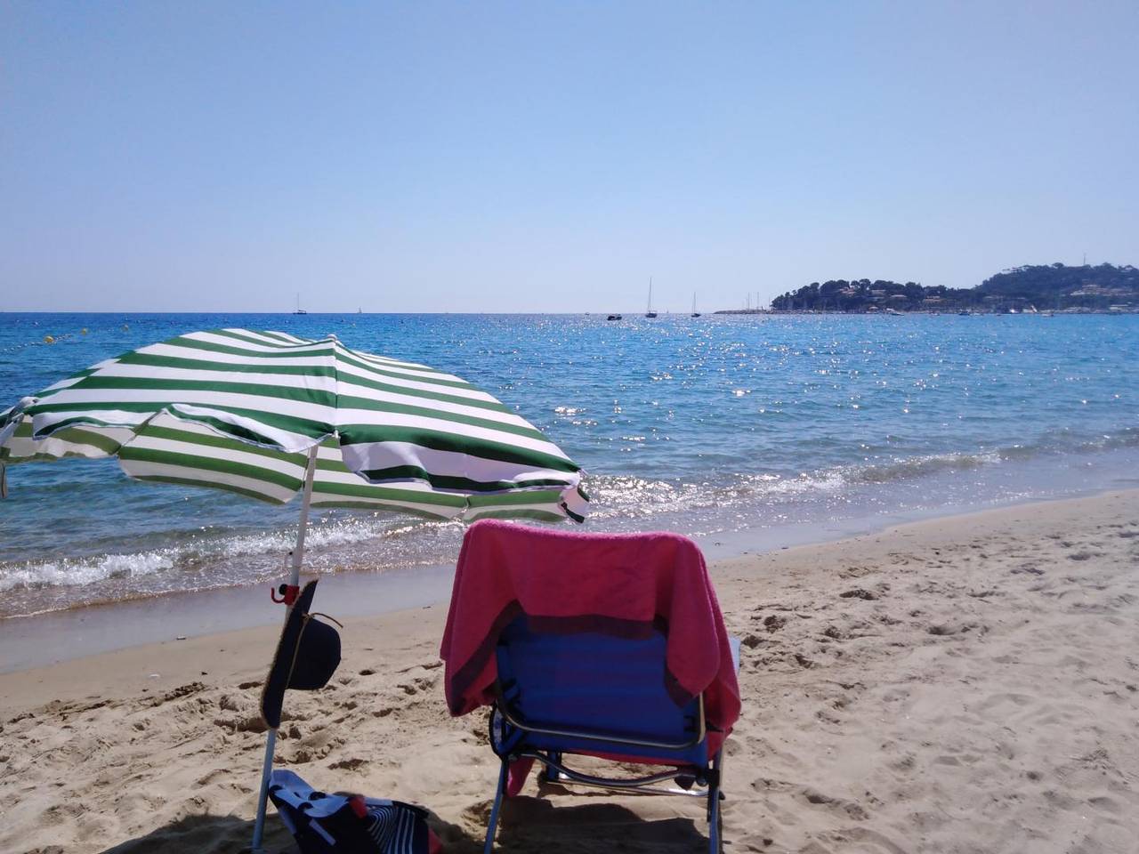 Strelizia (à 100m de la plage) in Cavalaire-sur-Mer, Côte méditerranéenne (France)