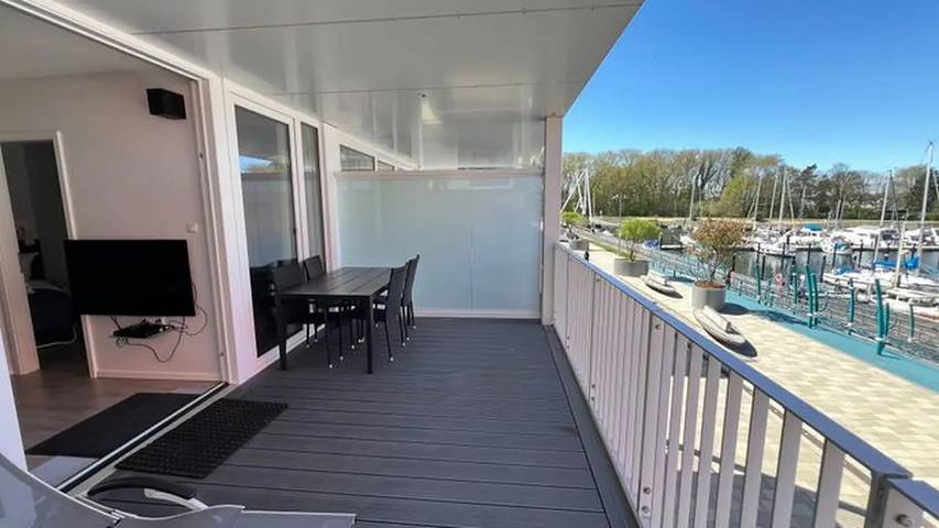 Ferienwohnung für 4 Personen, mit Whirlpool und Balkon sowie Sauna