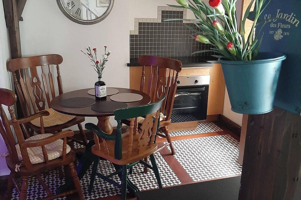 Apartment for 2 People in Galway, County Galway