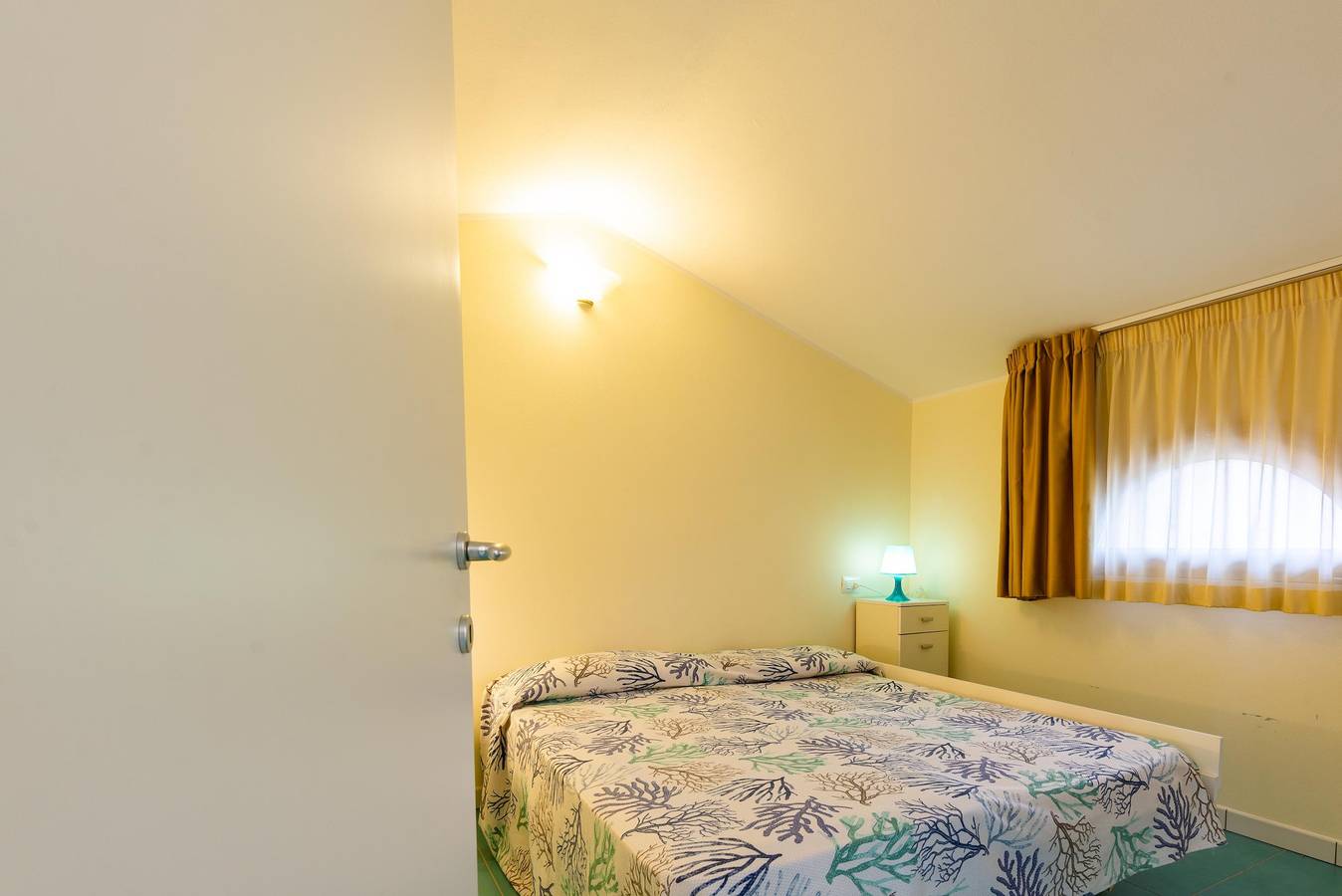 Appartamento intero, Appartamento La Pergola al Cavo 10 vicino alla spiaggia con piscina condivisa e Wi-Fi in Cavo, Isola d'Elba