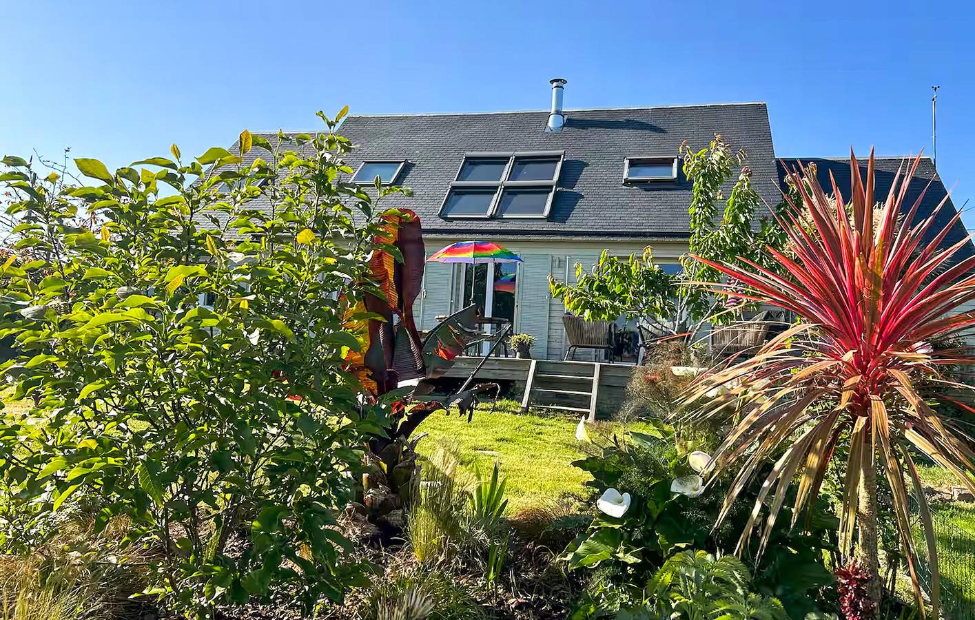 Retraite en bord de mer à Taulé avec jardin et parking in Taulé, Ceinture Dorée