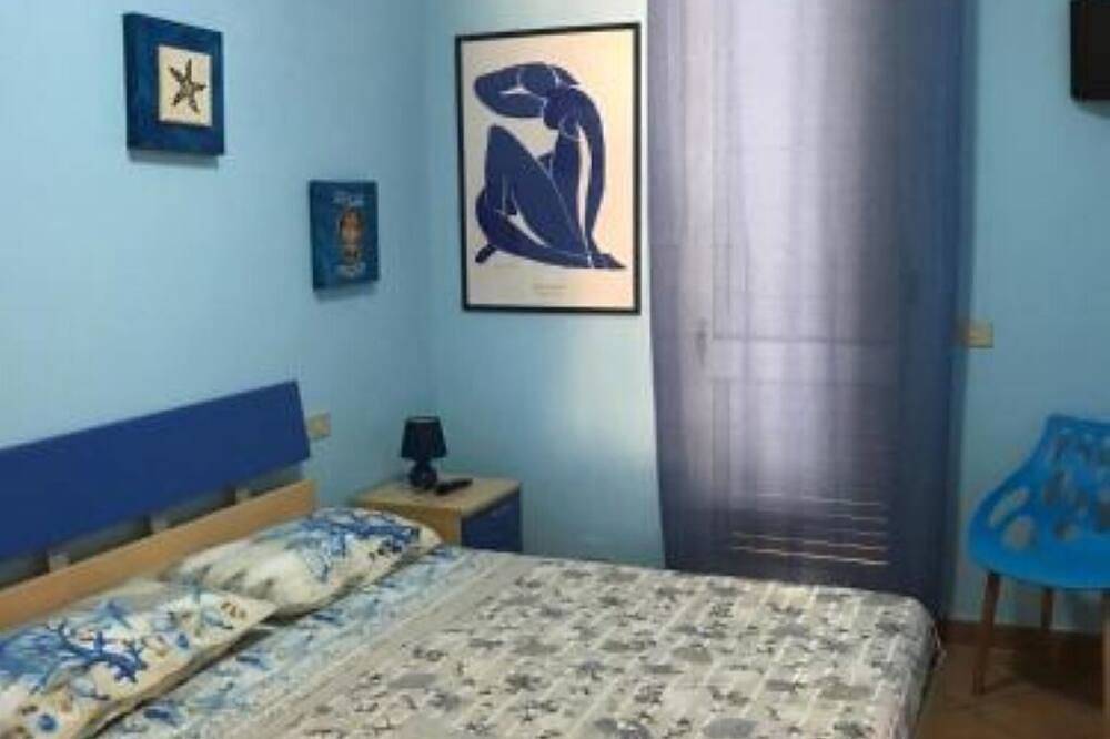 Entire apartment, Beachfront penthouse with panoramic terrace and direct beach access in Capo d'Orlando, Messina Province