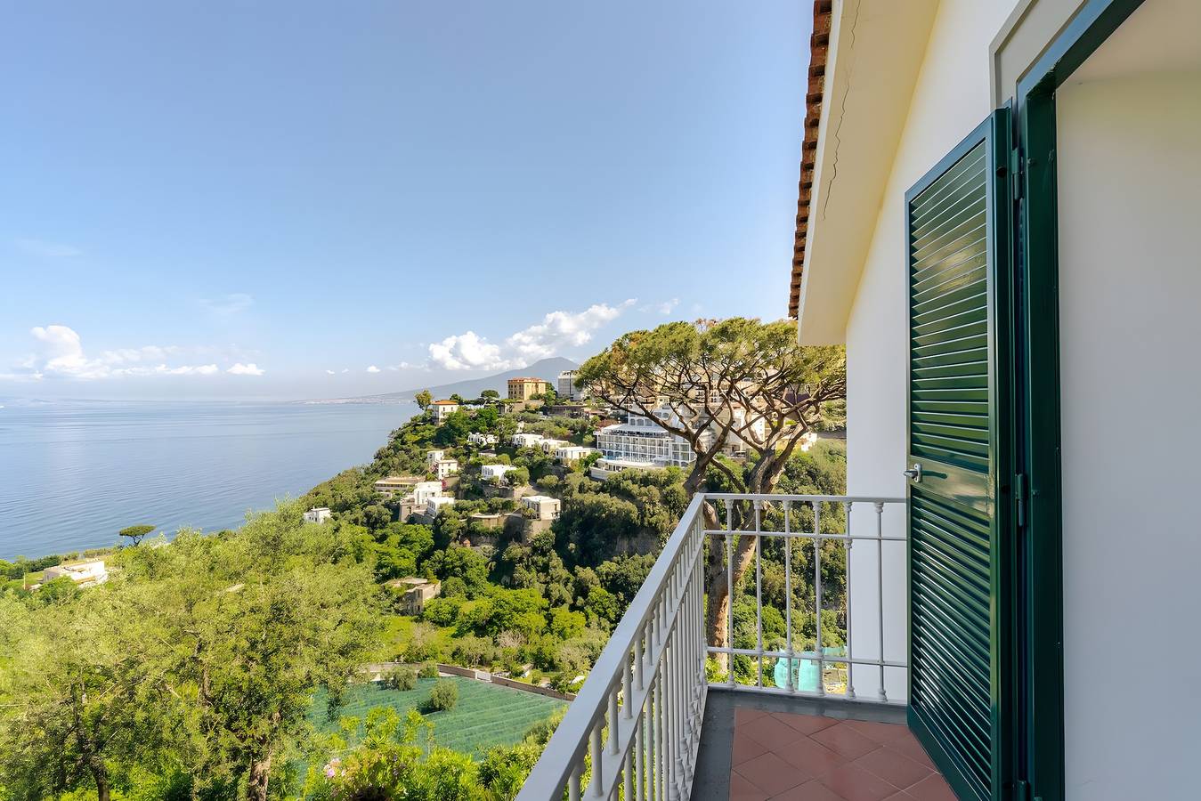 Ferienhaus 'Alexandra' mit Meerblick, Wlan und Klimaanlage in Vico Equense, Sorrento Coast