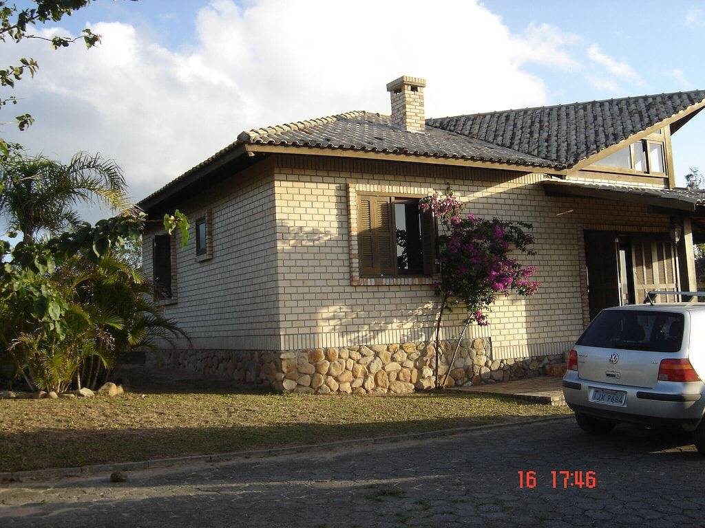 Schöne Wohnung in Rosa Beach mit Blick auf die Lagune in Ibiraquera, Imbituba