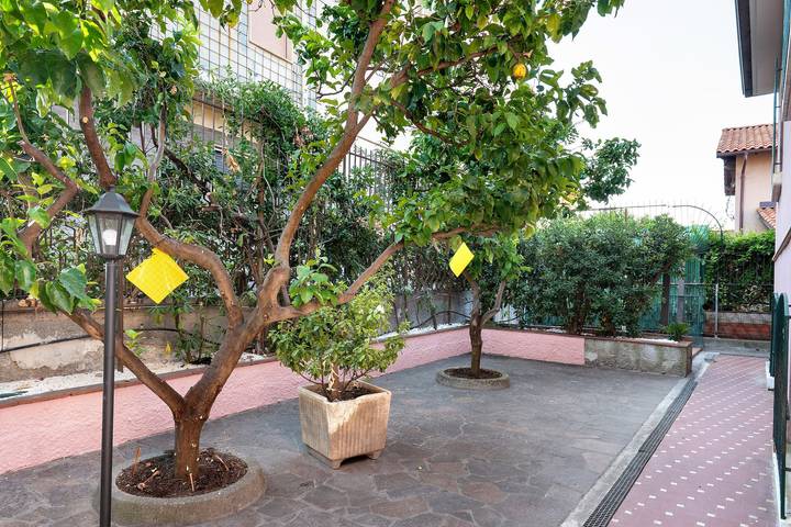 Camera "Unità 1" con terrazza condivisa, Wi-Fi e aria condizionata in Bagni La Polena, Bordighera