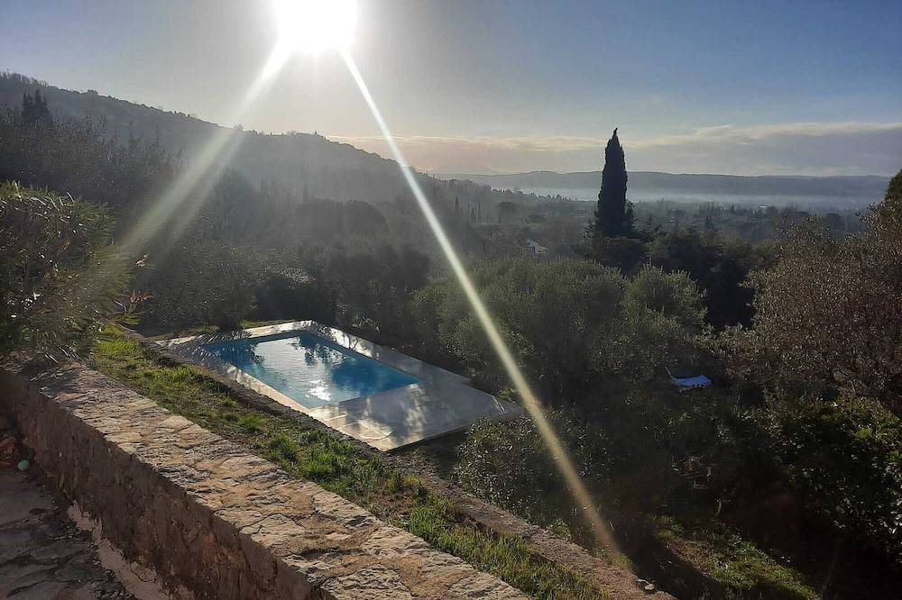 Encantadora casa con unas vistas impresionantes in Fayenza, Region de Draguignan