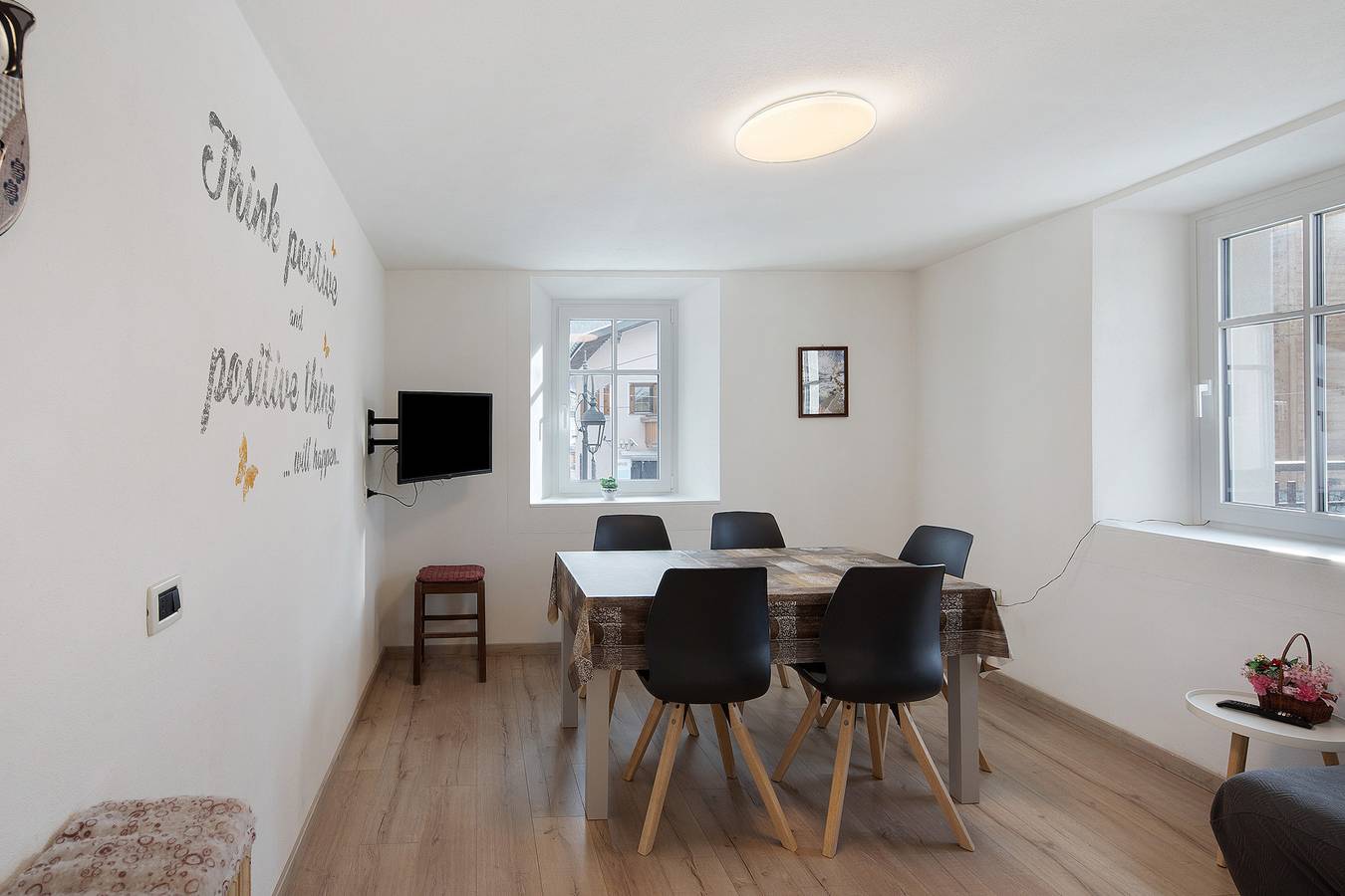 Hel lejlighed, Apartment "Appartamenti Gg 2" with Mountain View and Wi-Fi in Livigno (Town), Livigno