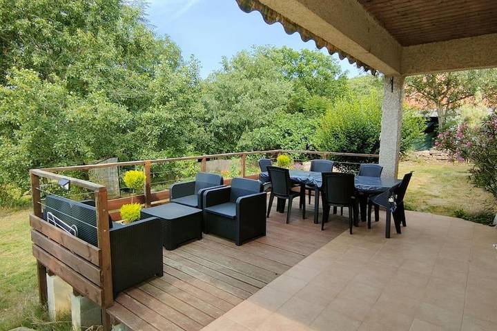 Maison de vacances pour 6 personnes, avec jardin et vue ainsi que piscine et terrasse