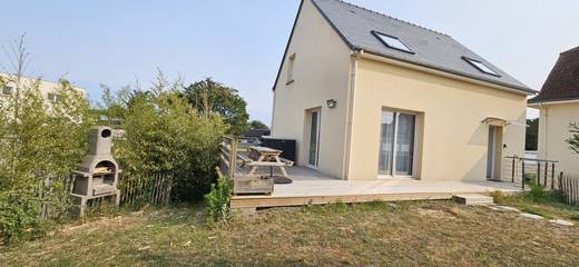 Gîte pour 6 personnes, avec jardin et balcon à Bréhal