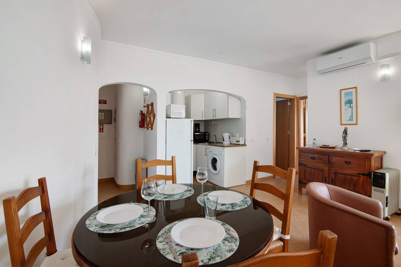 Appartamento intero, Appartamento 'Casa Pólen' con vista mare, Wi-Fi e aria condizionata in Armação de Pêra (costa), Armação de Pera