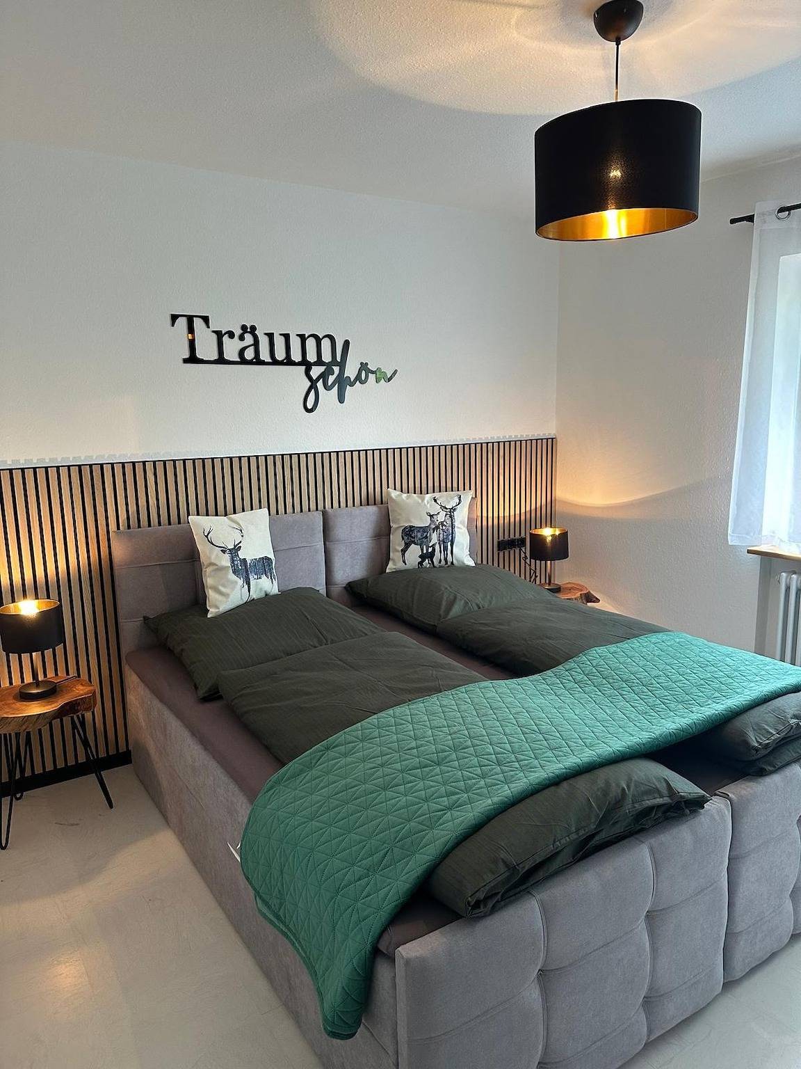 Ganze Ferienwohnung, Wäldernestchen - zentral - Natur pur - Tiefgarage - Balkon - modernes 2 Zimmer Appartement in Lenzkirch, Südschwarzwald