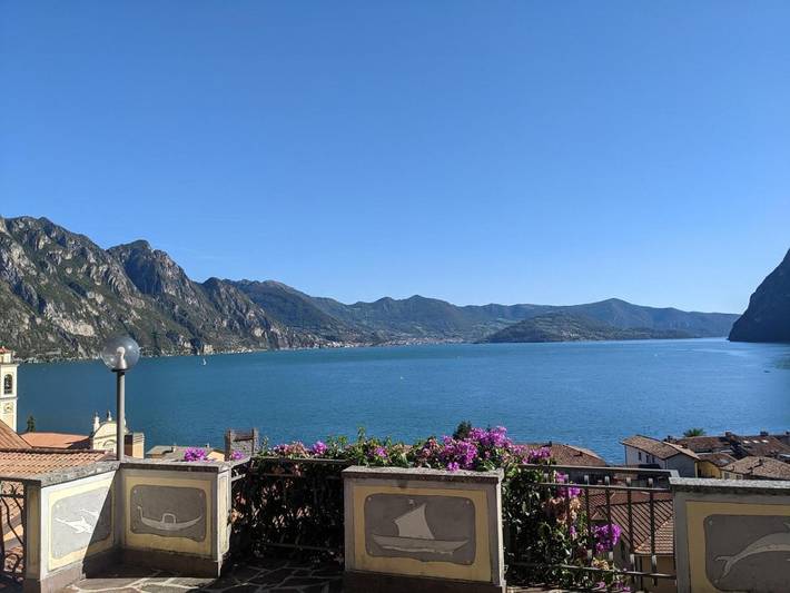 Ferienwohnung für 4 Personen, mit Seeblick und Garten sowie Ausblick