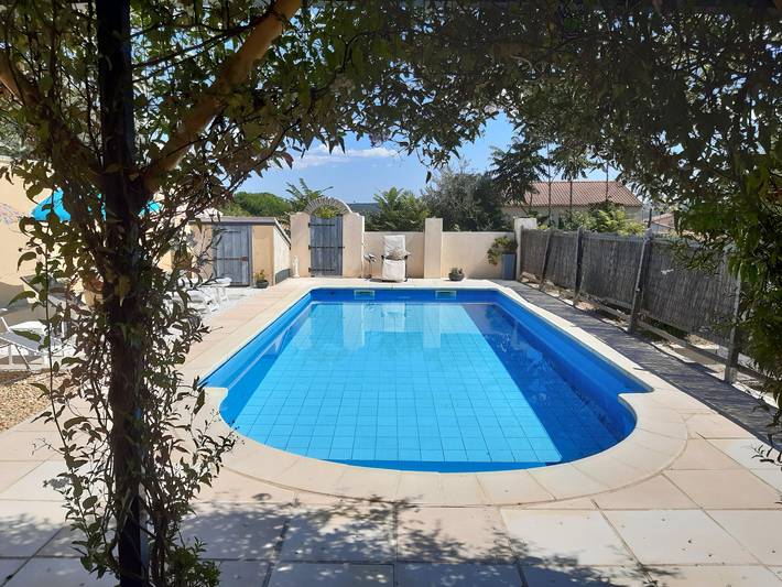 Gîte pour 4 personnes, avec piscine, animaux acceptés