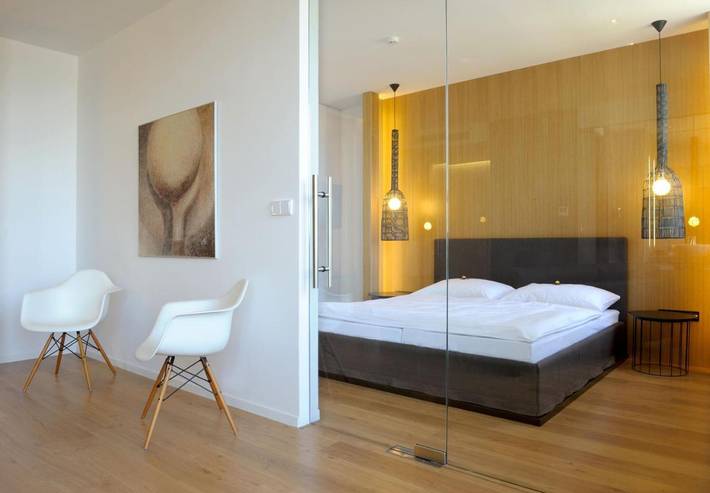 Hôtel pour 3 personnes, avec sauna ainsi que terrasse et vue à Zlín - 2