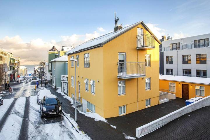 Gîte pour 4 personnes, avec Balcon ainsi que Terrasse et Vue à Reykjavík