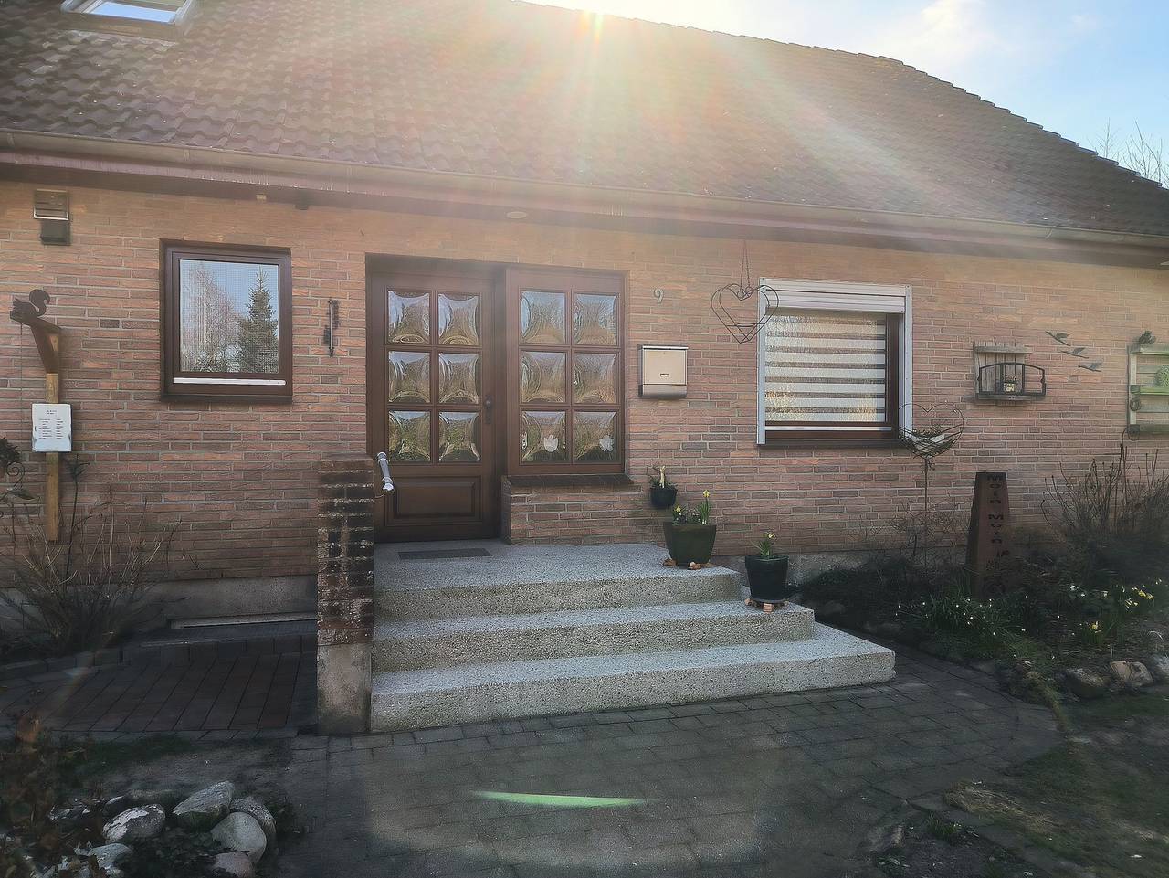 Ganze Ferienwohnung, Lorenz: große Fewo mit sonnigem Balkon in ruhiger Lage - Ferienwohnung Lorenz in Silberstedt, Haithabu