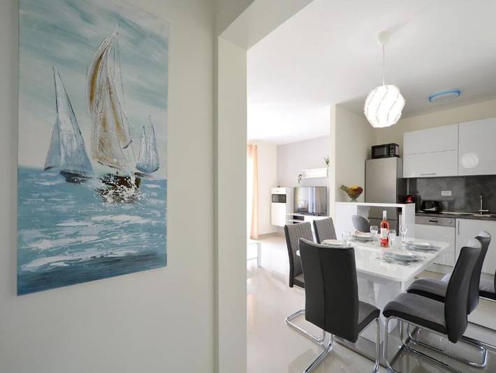 Ferienwohnung für 5 Personen, mit Balkon in Trogir