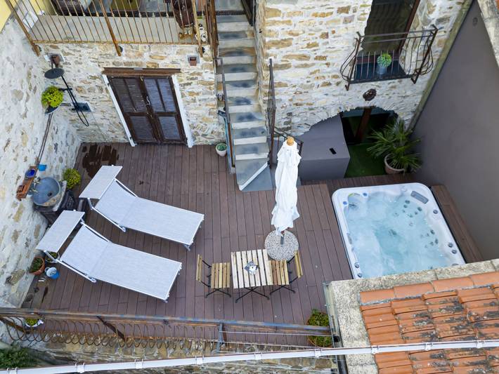Gîte pour 2 personnes, avec Terrasse dans Lingueglietta - 2