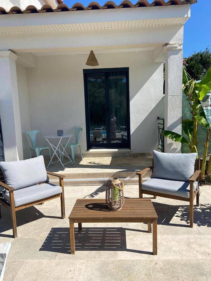 Maison d’hôte pour 2 personnes, avec terrasse et piscine ainsi que vue et jardin à Le Plan-de-la-Tour - 2