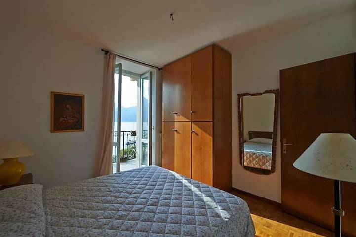 Appartamento intero, Casa Riva on the lakeshore in Varenna, Comune di Varenna