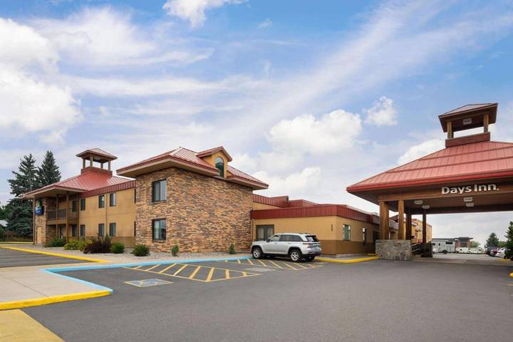 Hôtel pour 2 personnes, avec sauna ainsi que jacuzzi et piscine, animaux acceptés