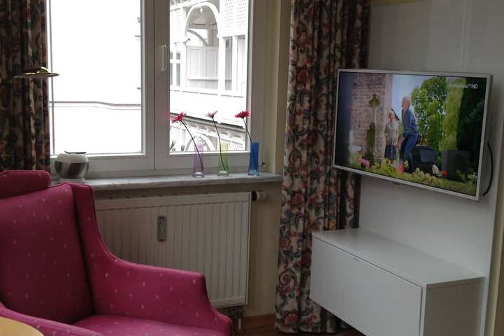 Villa für 4 Personen, mit Terrasse und Sauna in Binz - 3