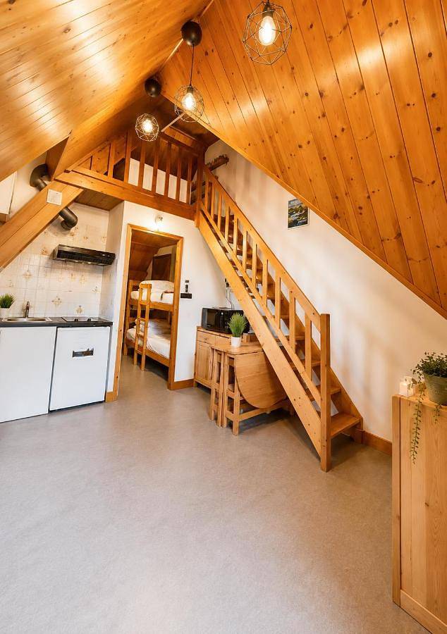 Appartement entier, Logement 6 pers au cœur des montagnes pyrénéennes linge de maison et papier toilette non fournis in Station du Mourtis, Boutx