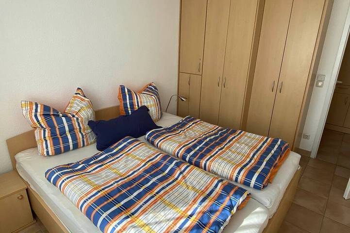 Ganze Wohnung, Komfortable Ferienwohnung mit Balkon in erster Strandreihe in Zingst - Residenz in Ostseebad Zingst, Zingst