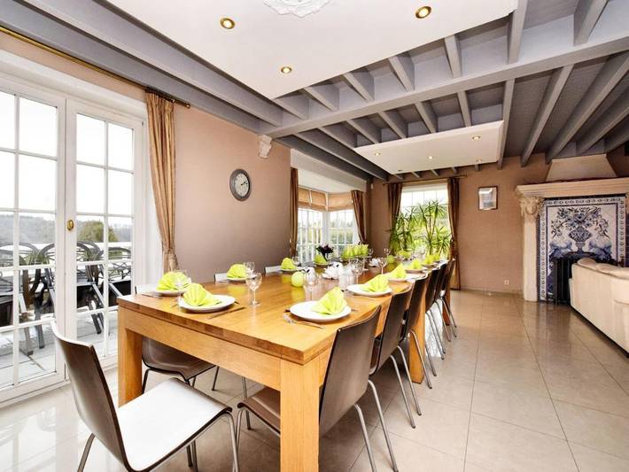 Location de vacances pour 14 personnes, avec terrasse et piscine ainsi que jardin et sauna dans Petite Somme - 4