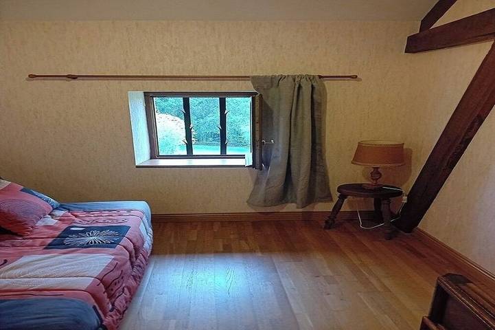 Location de vacances pour 7 personnes, avec jardin à Meyrals - 2