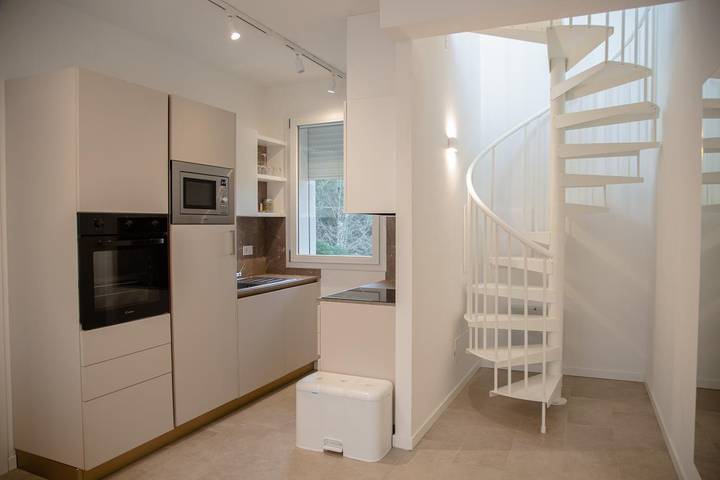 Ferienwohnung für 4 Personen, mit Pool und Balkon in Cavallino - 3